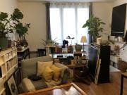 T2 dans une rue calme proche de la Victoire