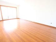 T2 de luxo em condomínio com piscina Centro de Matosinhos