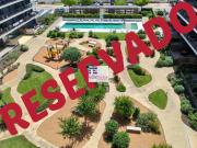 T2 de luxo em condomínio fechado com piscina