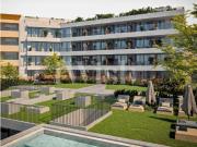 T2 Duplex com 2 Estacionamentos + Piscina, Ginásio e...