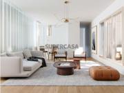 T2 duplex com varanda e estacionamento em Lisboa BeAt