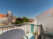 T2 Duplex com Vista Deslumbrante sobre o Tejo Entre...