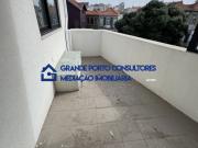 T2 Duplex Matosinhos Sul à Av. Serpa Pinto