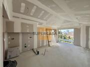 T2 Duplex novo com varanda em Cedofeita