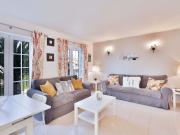 T2 Duplex Old Village| Arrendamento férias | D006