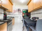 T2 em Alverca, Terraço e Excelente Localização