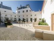 T2 em Palácio do Sec. Xvii recuperado, no Chiado 213m²...