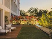 T2 Master Suite com Closet e Jardim Privativo na Foz de...