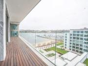 T2 Mobilado para Arrendamento – Último piso, vista...