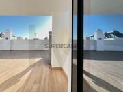T2 | Montenegro | Terraço | Garagem
