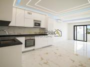 T2 na Primeira Linha da Praia de Quarteira com Garagem e...