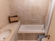 T2 NA QUINTA DE MIRAMAR PARA ARRENDAMENTO