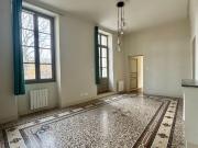 T2 NIMES 2 pièce s 45 m2