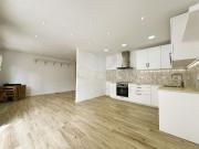 T2 no centro de Peniche para ARRENDAMENTO ANUAL