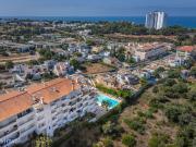 T2 no Edifcio Miralvor com piscina e jardim...