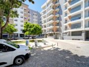 T2 Novo em Carcavelos