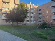 T2 para arrendar mobilado com elevador a 5 min do centro...