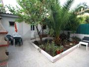 T2 Remodelado com Jardim e Anexo T1 em Portas de Benfica