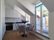 T2 Remodelado com Varanda e Vista Rio Prédio Totalmente...