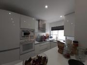 T2 Remodelado e equipado em Santa Marta do Pinhal...