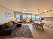 T2 Renovado Mobilado no 6.º Andar com Vista Mar —...