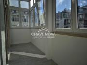 T2, Renovado na Graça para Arrendamento com varanda