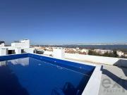 T2 Suite, Piscina, Varanda, Garagem 83m² Barreiro e...