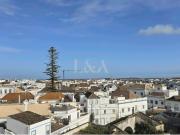 T2 top floor com terraços e garagem para arrendamento no...