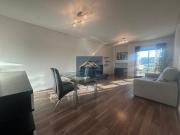 T2 Totalmente Renovado com 101 M2 em Prédio de Luxo, 2...