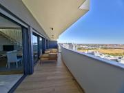 T2 Último Piso terraço com Jacuzzi privado e barbecue....