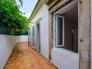 T3+1 duplex com 2 suites, 2 salas e TERRAÇO ajardinado...