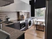 T3 + 1, Remodelado, com varanda