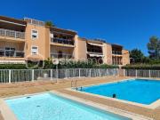 T3 2 terrasses piscine 700 m centre ville