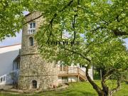T3 Appartement de charme avec tourelle et balcon filant à