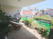 T3 AVEC DOUBLE TERRASSE PROCHE DU CENTRE VILLE T3 MEUBLE...