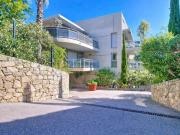 T3 avec grande terrasse de 60 m² à Cannes, limite Le Cannet