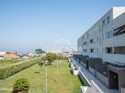 T3 C/ Garagem e Arrumos em So Flix da Marinha