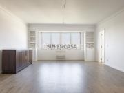 T3 com Acabamentos de Luxo e Vista Rio