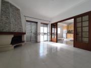 T3 com arrecadação e varanda