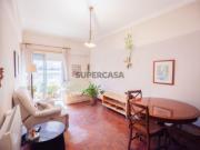 T3 com luz todo o dia Estrada de Benfica