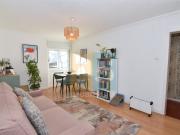 T3 com vista de rio perto da universidade ISCSP Ajuda