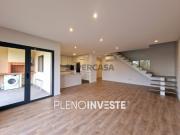 T3 Duplex com Garagem na Quinta da Fábrica