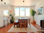 T3 Duplex Renovado com Terraço Privativo – Campolide