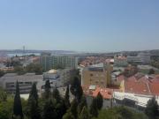 T3 em Campo de Ourique com Garagem e vista Rio