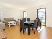 T3 em plena praça do Martim Moniz