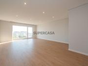 T3 Excelentes Acabamentos com Box Perto da Praia de...