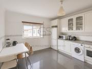 T3 Frente FCT NOVA A 5 Min Egas Moniz e Praias Investimento