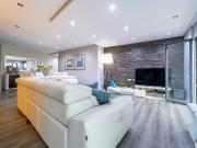 T3 Mobilado com 2 Suítes e varandas I Odivelas