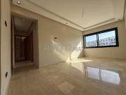 T3 neuf 77m² vue parc | Parking | Tram 1 min