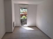 T3 NEUF AVEC BALCON + DEUX PARKINGS